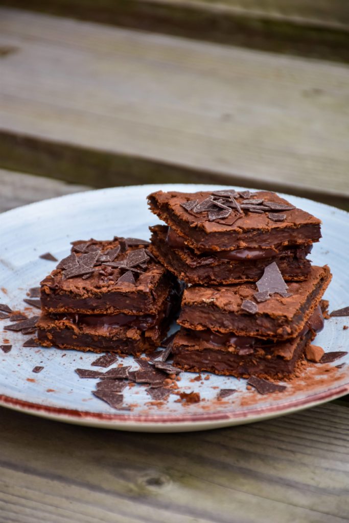Gesunde Brownies mit Füllung - Laura Nickel - Ernährung - Gesund &amp; Fit