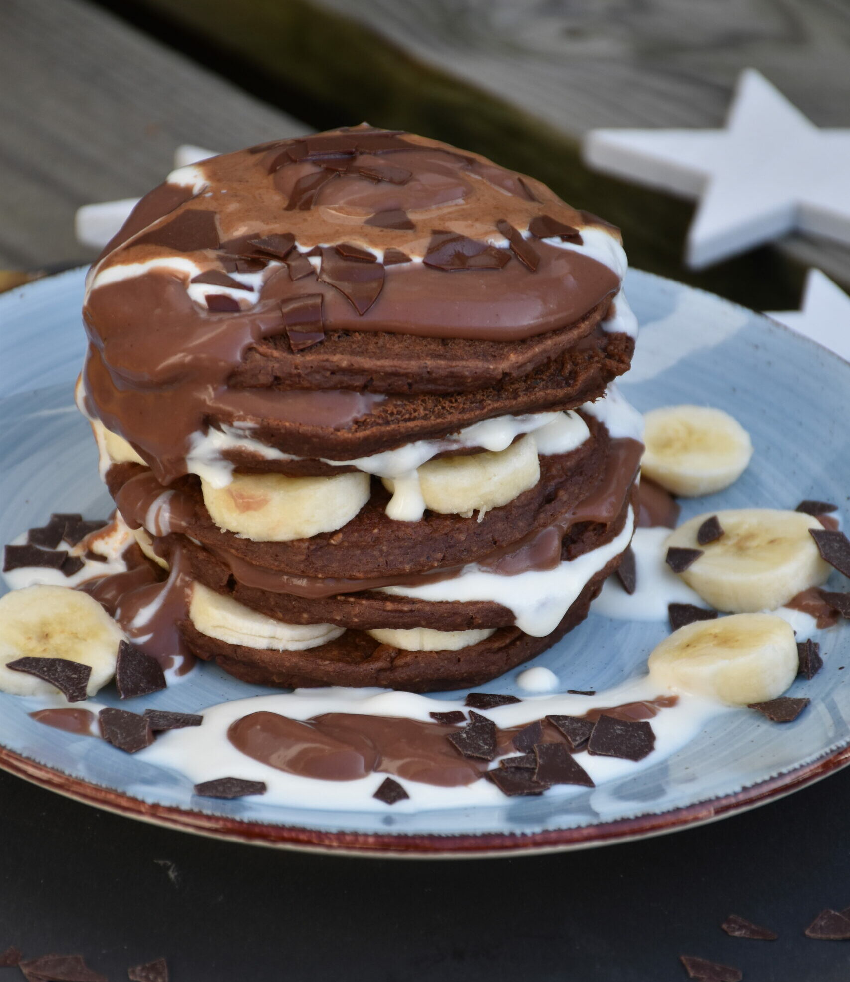 Fluffige Schokoladen Pancakes ohne Zucker